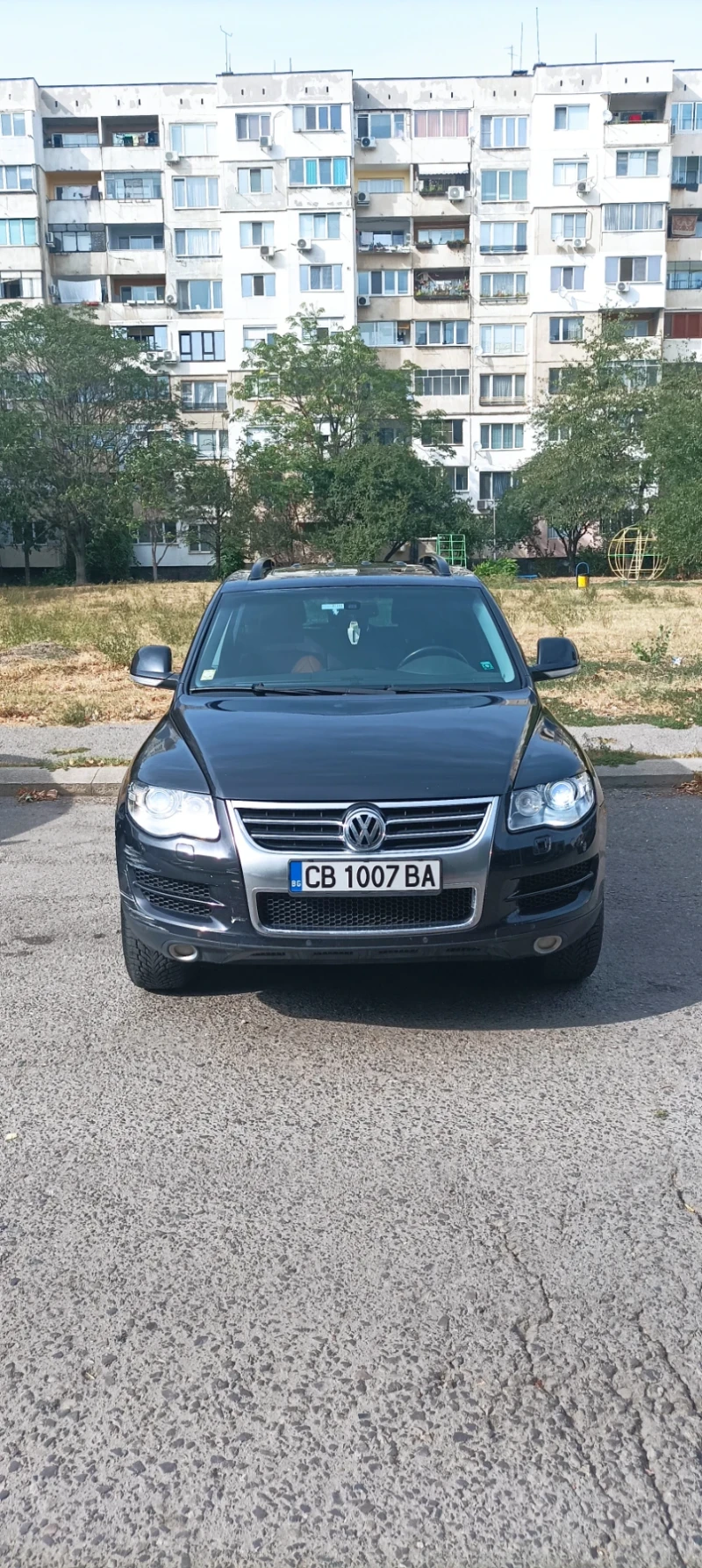 VW Touareg, снимка 2 - Автомобили и джипове - 47222155