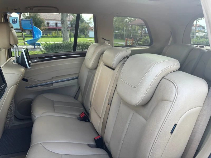 Mercedes-Benz GL 450 SUV, снимка 13 - Автомобили и джипове - 51802375