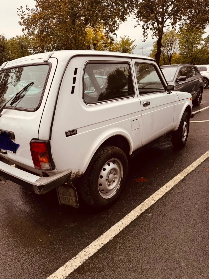 Lada Niva, снимка 3 - Автомобили и джипове - 52331257