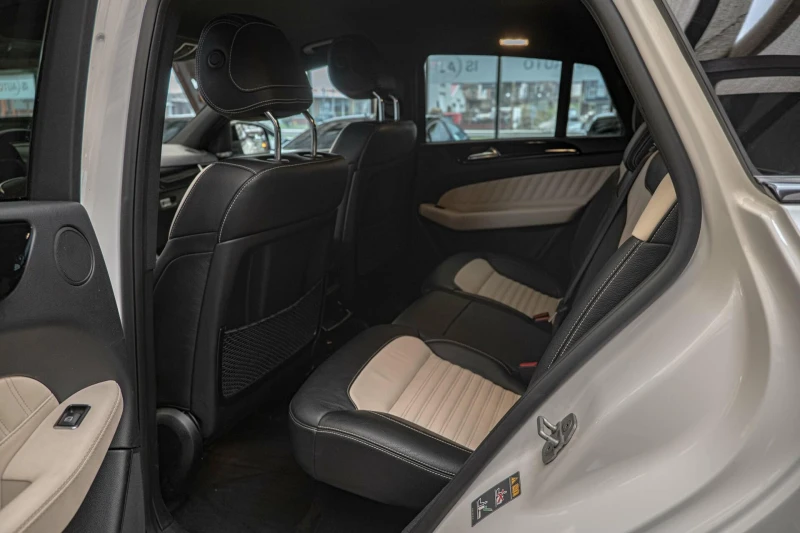 Mercedes-Benz GLE 450 AMG Coupe/4Matic/Exclusive/Harman Kardon/Distronic/Кам, снимка 9 - Автомобили и джипове - 52485237