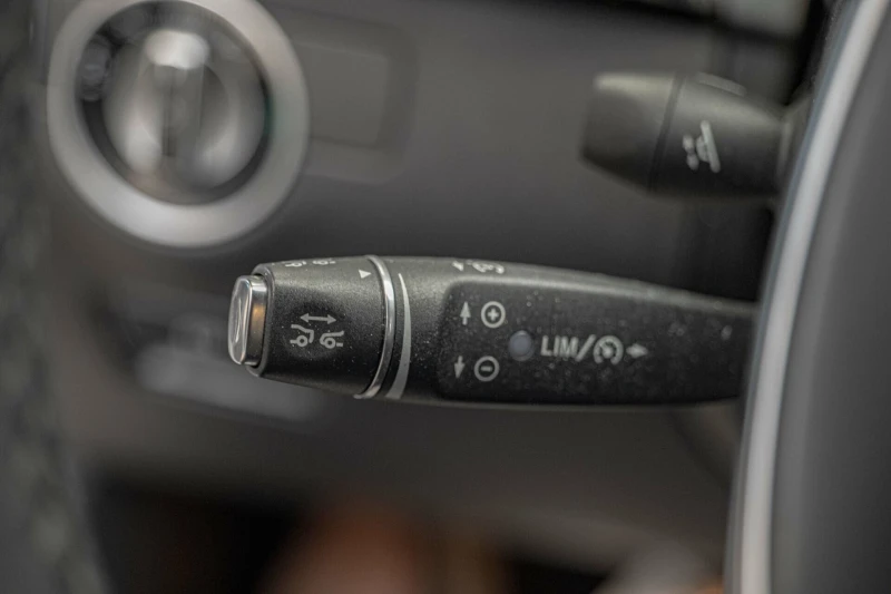 Mercedes-Benz GLE 450 AMG Coupe/4Matic/Exclusive/Harman Kardon/Distronic/Кам, снимка 14 - Автомобили и джипове - 52485237