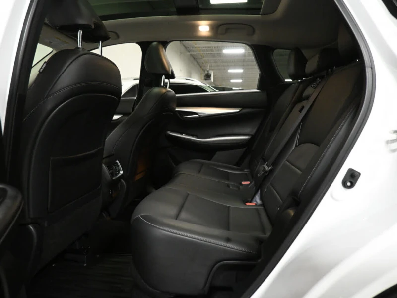 Infiniti QX50 Luxe* AвтоКредит* ЦЕНА ДО БГ* , снимка 14 - Автомобили и джипове - 52842247