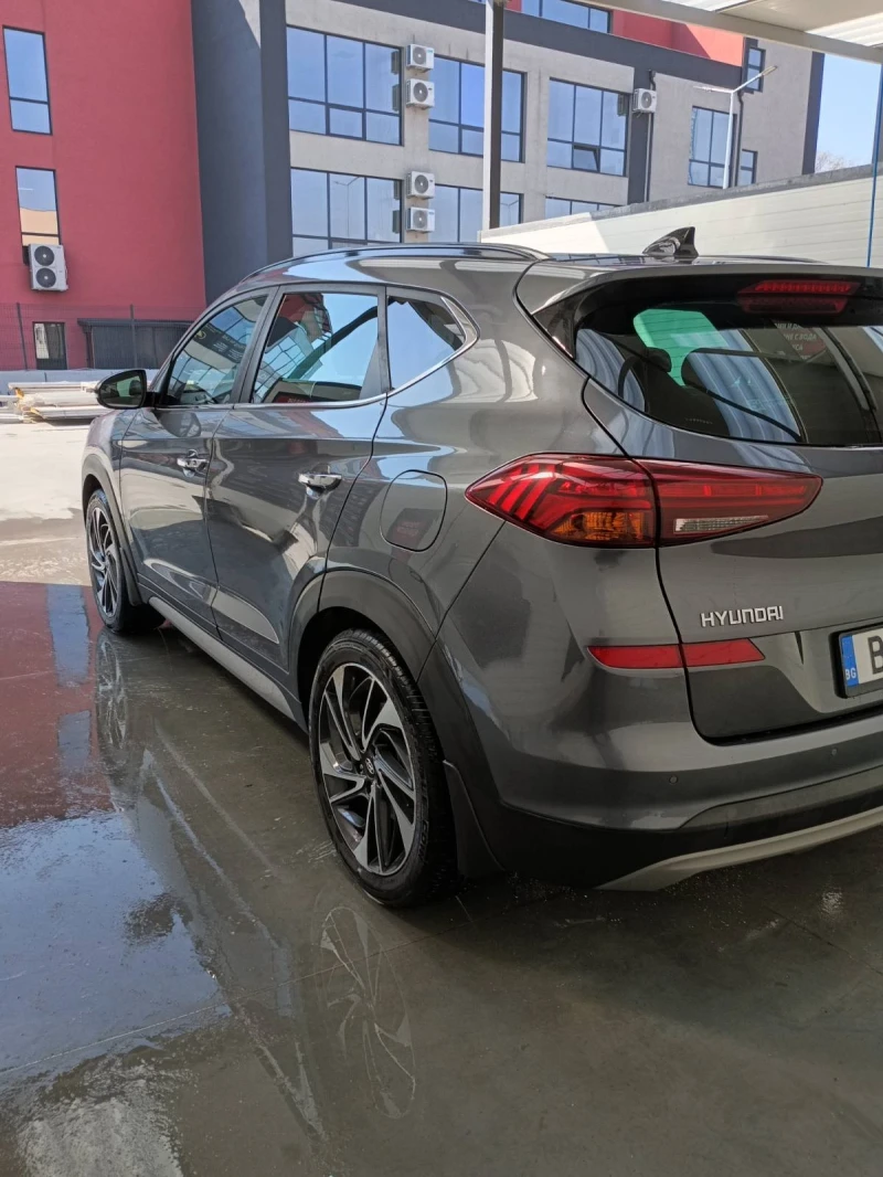 Hyundai Tucson, снимка 6 - Автомобили и джипове - 52978482