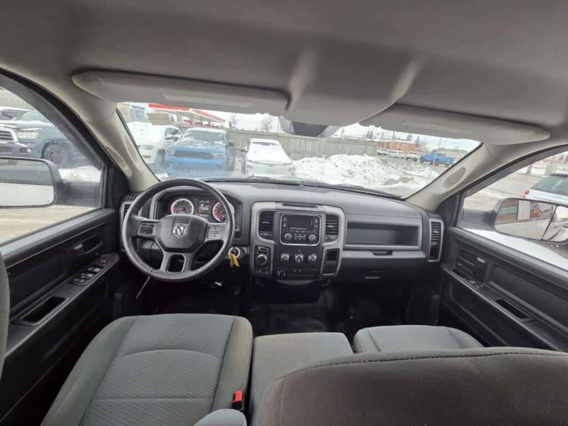 Dodge RAM 1500 * ST, 4X4, IRREPARABLE TITLE, ONLY 128KMS, WRITEOF, снимка 12 - Автомобили и джипове - 53582793