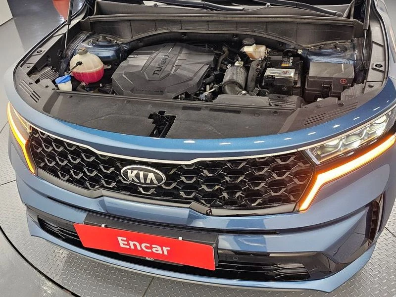 Kia Sorento 2.2 Automatic, снимка 17 - Автомобили и джипове - 55579813