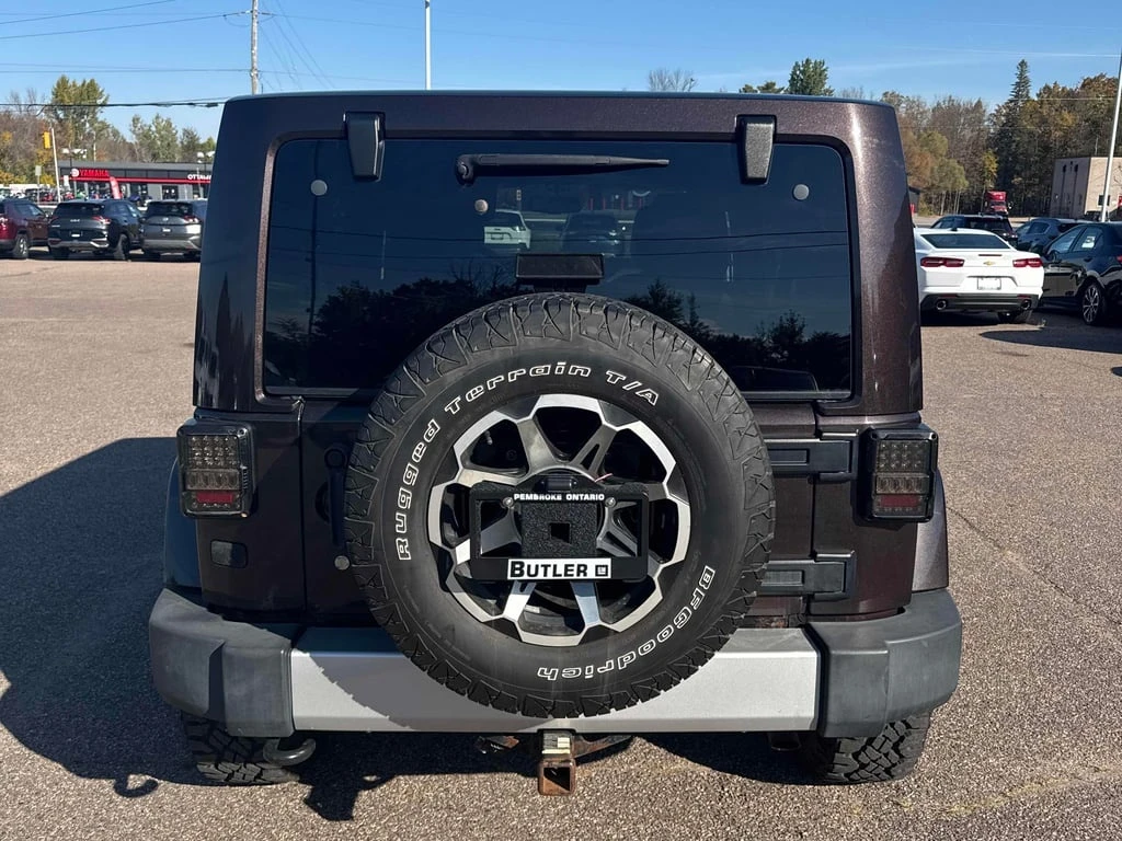 Jeep Wrangler * Sahara * CARFAX * БЕЗ ПЪРВОНАЧАЛНА ВНОСКА - изображение 4