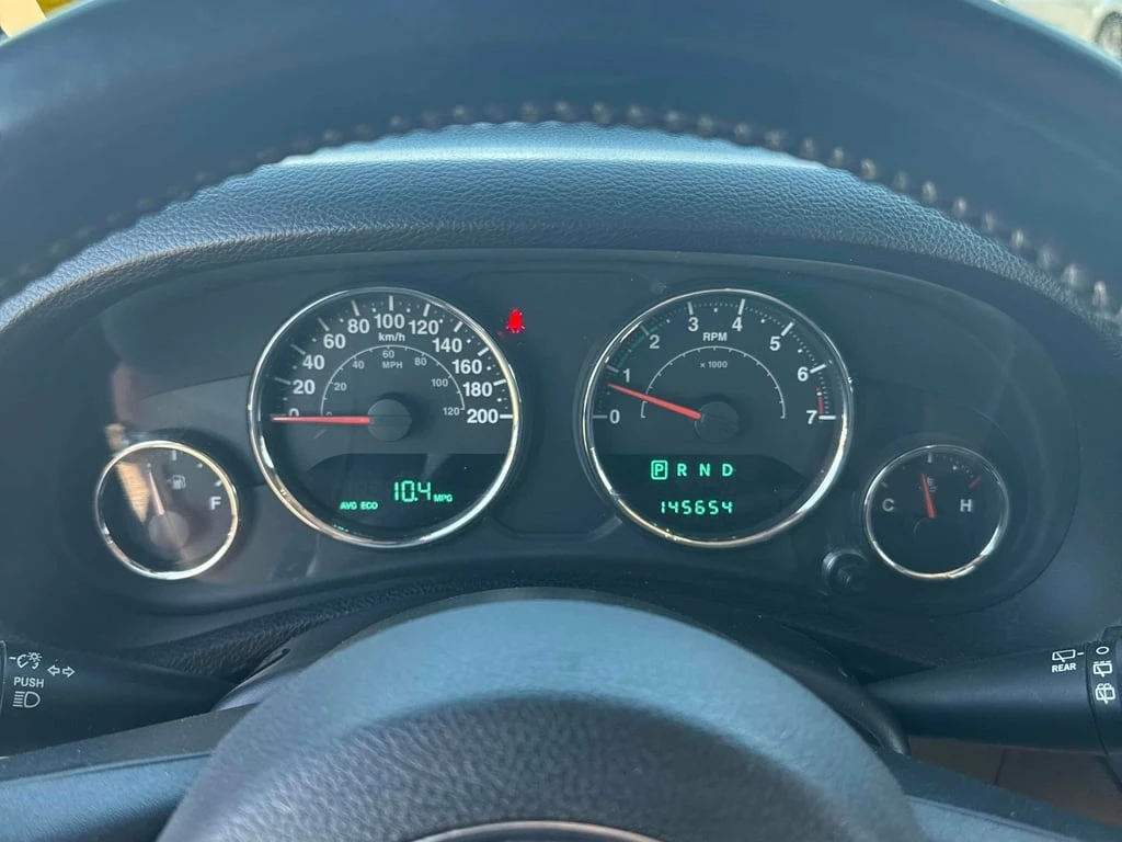 Jeep Wrangler * Sahara * CARFAX * БЕЗ ПЪРВОНАЧАЛНА ВНОСКА - изображение 8