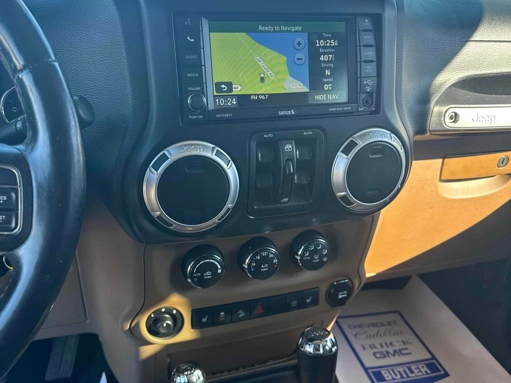 Jeep Wrangler * Sahara * CARFAX * БЕЗ ПЪРВОНАЧАЛНА ВНОСКА - изображение 9