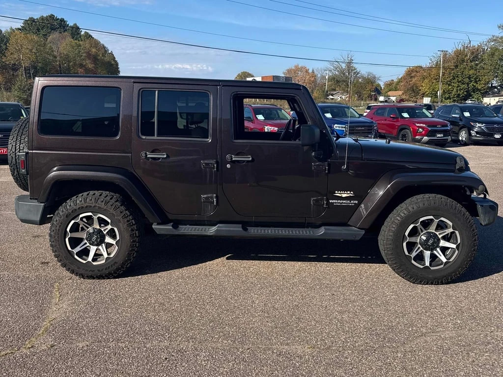 Jeep Wrangler * Sahara * CARFAX * БЕЗ ПЪРВОНАЧАЛНА ВНОСКА - изображение 3