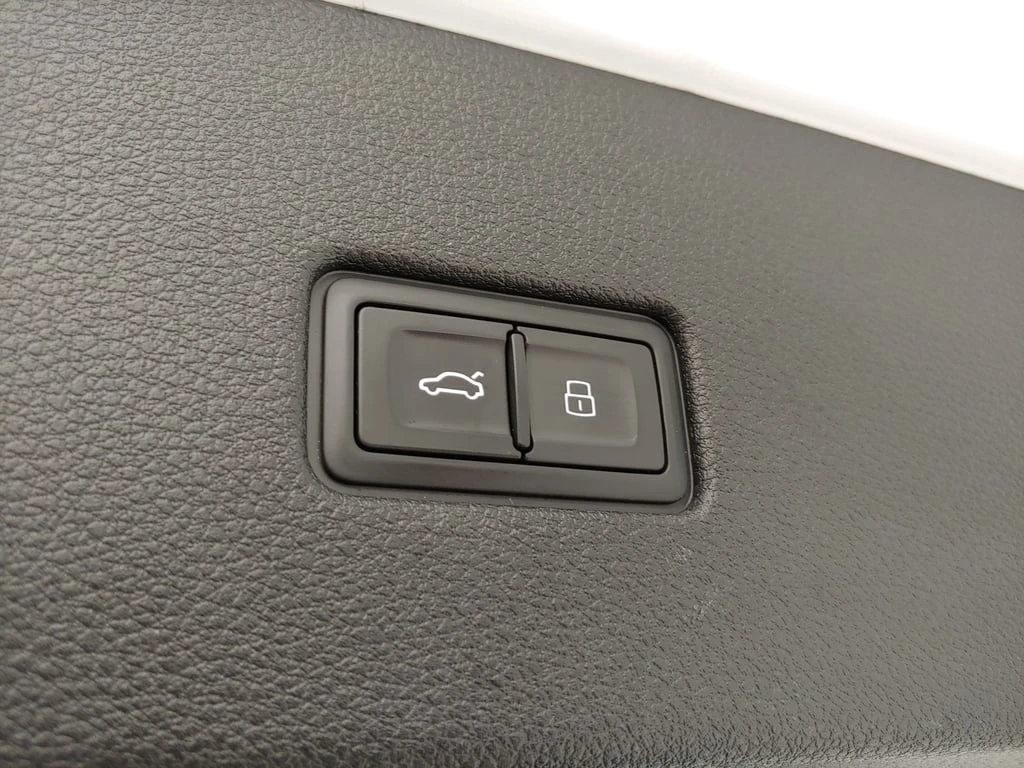 Audi Q8 * Technik 3.0L AWD | SUNROOF | NAV | HTD SEATS * C | Mobile.bg � ����������� 15