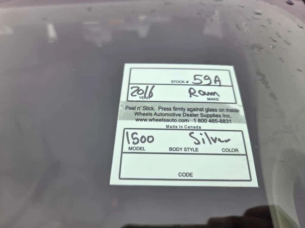 Dodge RAM 1500 * ST, 4X4, IRREPARABLE TITLE, ONLY 128KMS, WRITEOF | Mobile.bg � ����������� 17