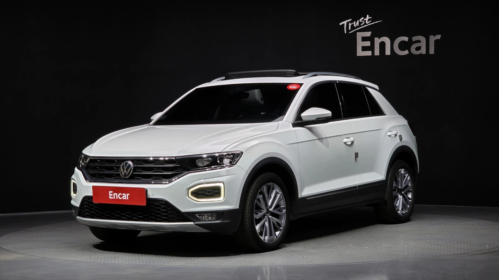 VW T-Roc 2.0 TDI Prestige | DSG | NAVI | Адаптивен круиз