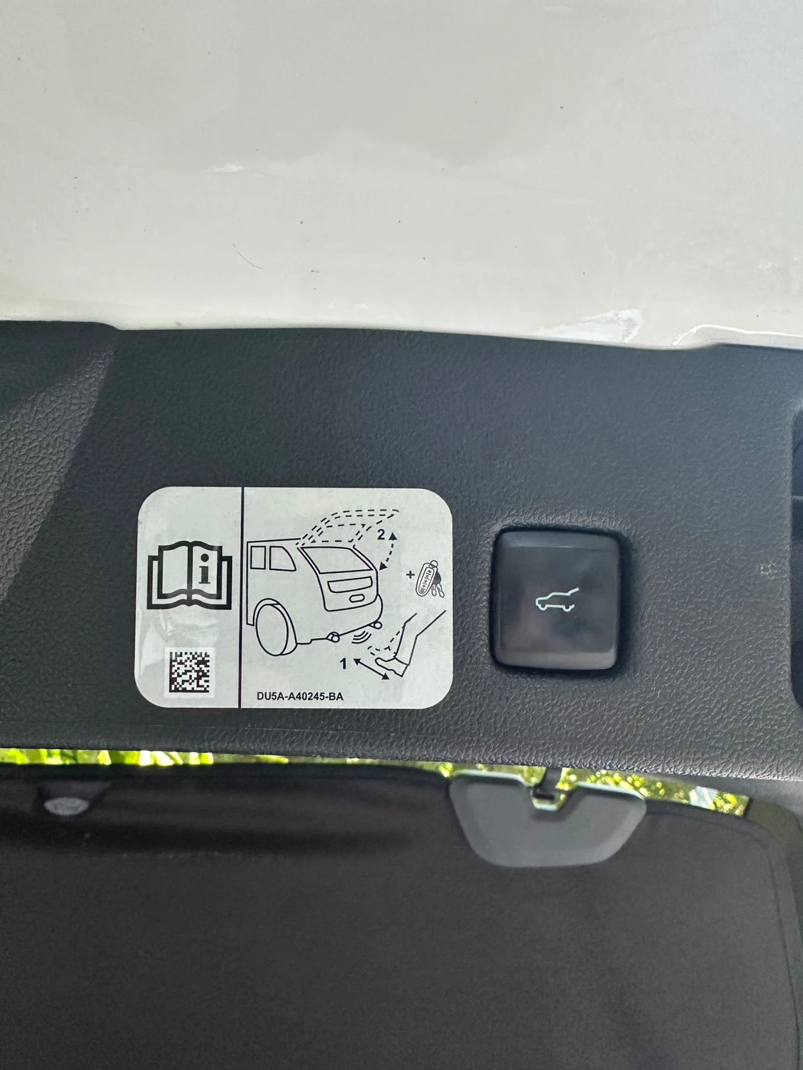 Ford Kuga ST LINE AWD 2.0 190 HP, снимка 14 - Автомобили и джипове - 55440095