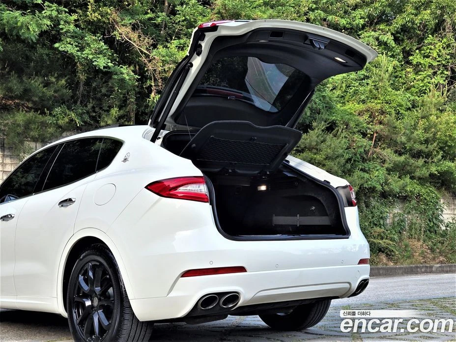 Maserati Levante 3.0 Diesel AWD Luxury | Mobile.bg � ����������� 5