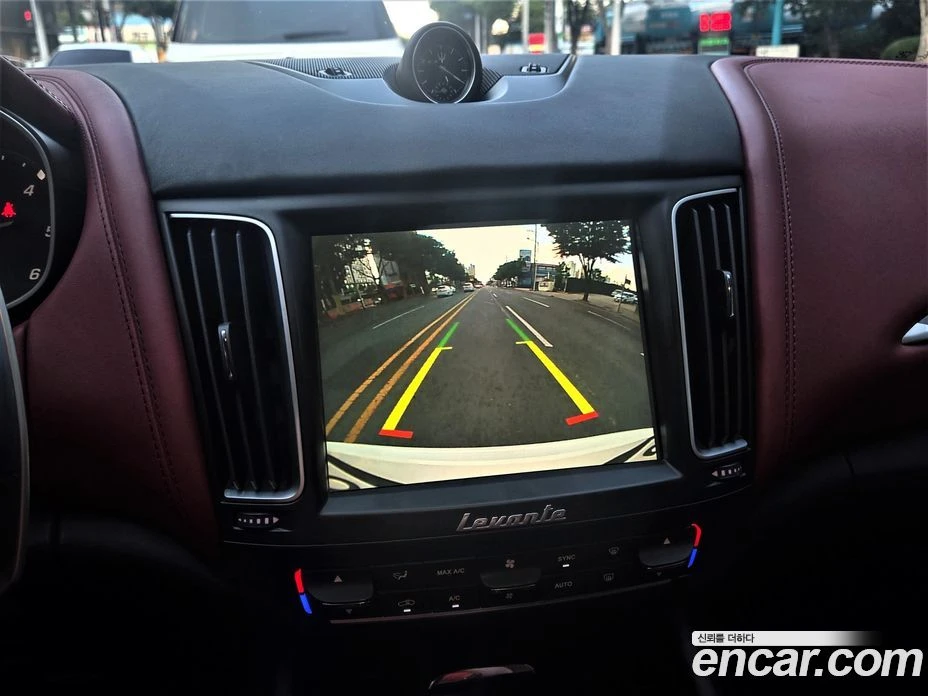 Maserati Levante 3.0 Diesel AWD Luxury | Mobile.bg � ����������� 13