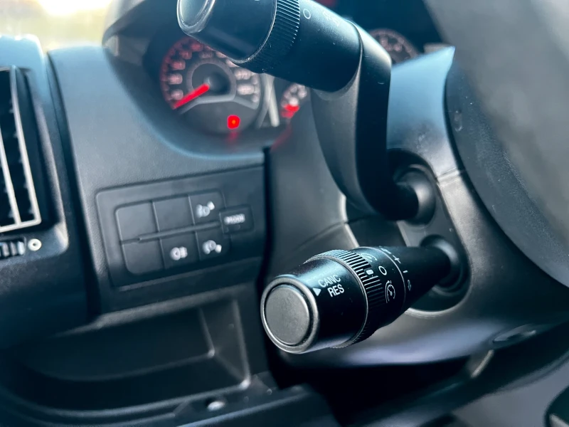 Peugeot Boxer 2.0 BlueHDi 130 hp L3H2  Euro6, снимка 9 - Бусове и автобуси - 52979618