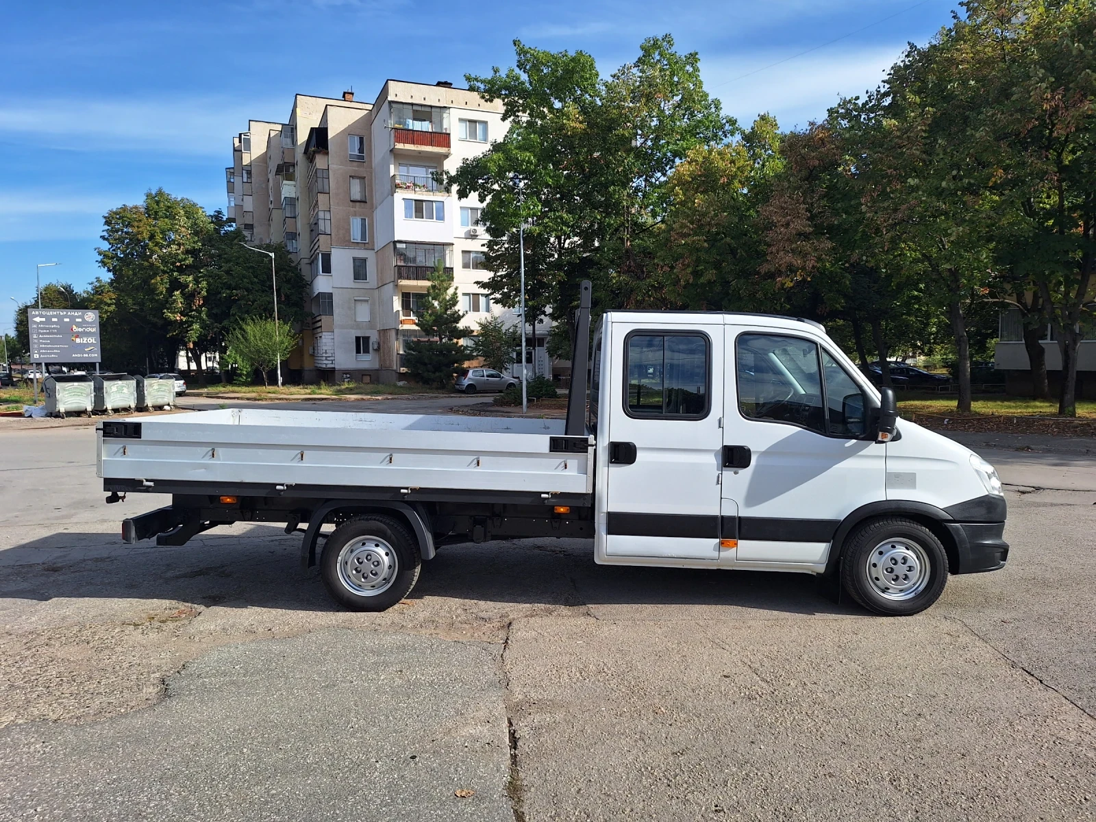 Iveco Daily 35s17/3.5т./170кс./7местен/Перфектен - изображение 2