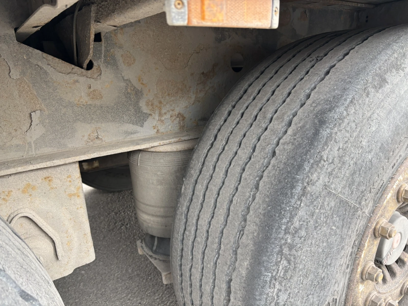Volvo Fm 4 Х 2 Т , снимка 8 - Камиони - 54817035
