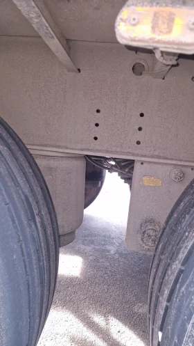 Полуремарке Schmitz Тракон то 3, снимка 2 - Ремаркета - 53197754