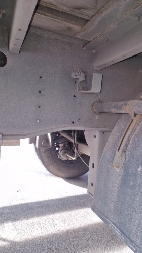 Полуремарке Schmitz Тракон то 3, снимка 5 - Ремаркета - 53197754