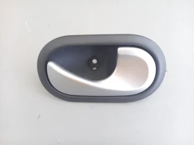 Дръжка врата предна дясна вътрешна Рено Клио (з)