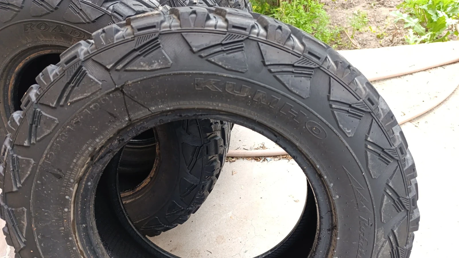 Гуми Зимни 195/100R15, снимка 3 - Гуми и джанти - 54362124