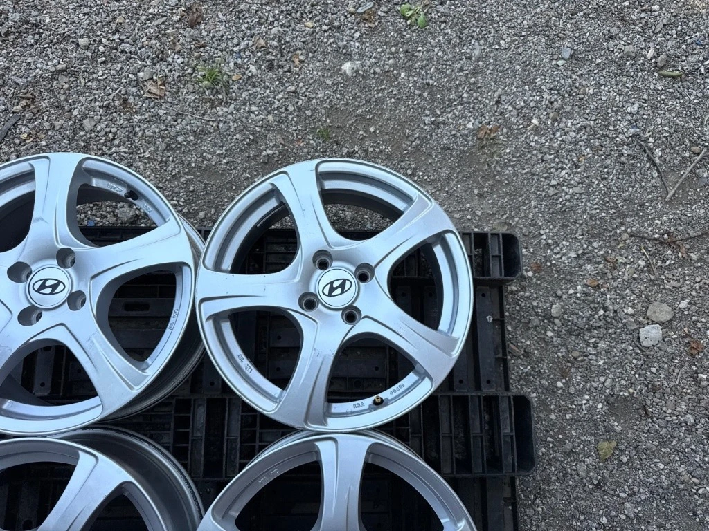 Джанти за Toyota Yaris, снимка 6 - Гуми и джанти - 55618193