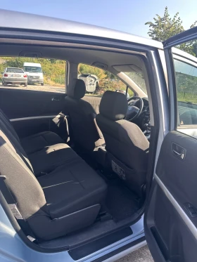 Toyota Corolla verso 1.8 VVT-i, снимка 12