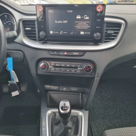 Kia Ceed 1.5 T-gdi ГАРАНЦИЯ, снимка 8