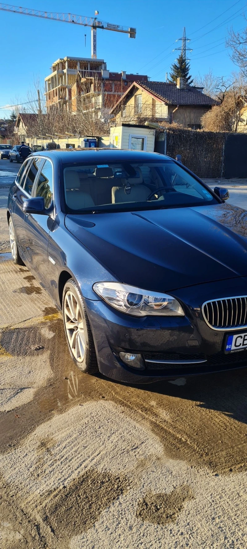 BMW 520, снимка 1 - Автомобили и джипове - 47443131