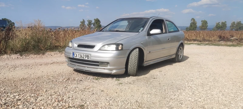 Opel Astra, снимка 1 - Автомобили и джипове - 47114366