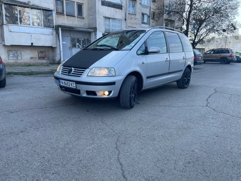 VW Sharan, снимка 3 - Автомобили и джипове - 47392527