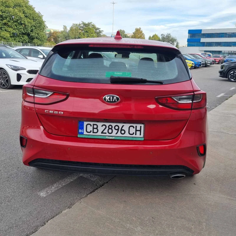 Kia Ceed 1.5 ТУРБО ГАРАНЦИЯ, снимка 5 - Автомобили и джипове - 47536170