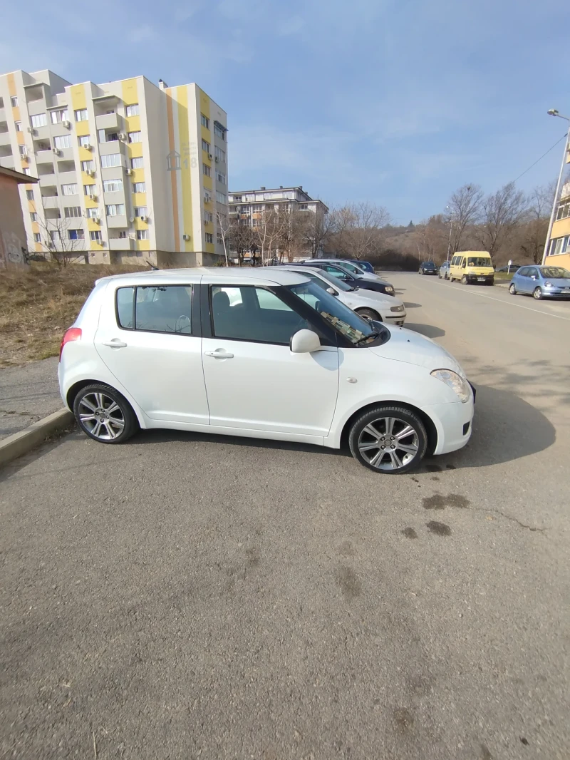 Suzuki Swift, снимка 2 - Автомобили и джипове - 49288948