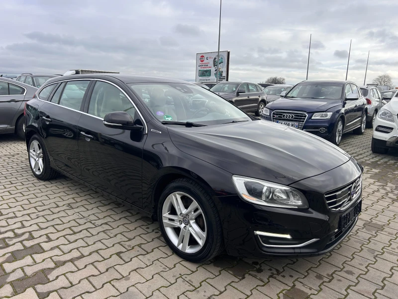 Volvo V60 2.4 PLUG IN HYBRID AWD AVTOMAT/KOJA/NAVI EURO 5, снимка 4 - Автомобили и джипове - 52694669