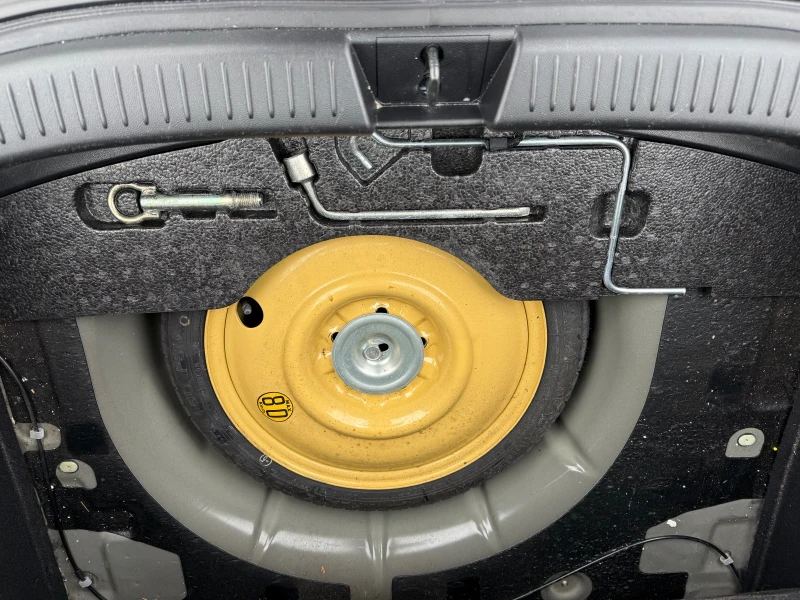 Mazda 3 2.0. -150 / Италия, снимка 15 - Автомобили и джипове - 52913137