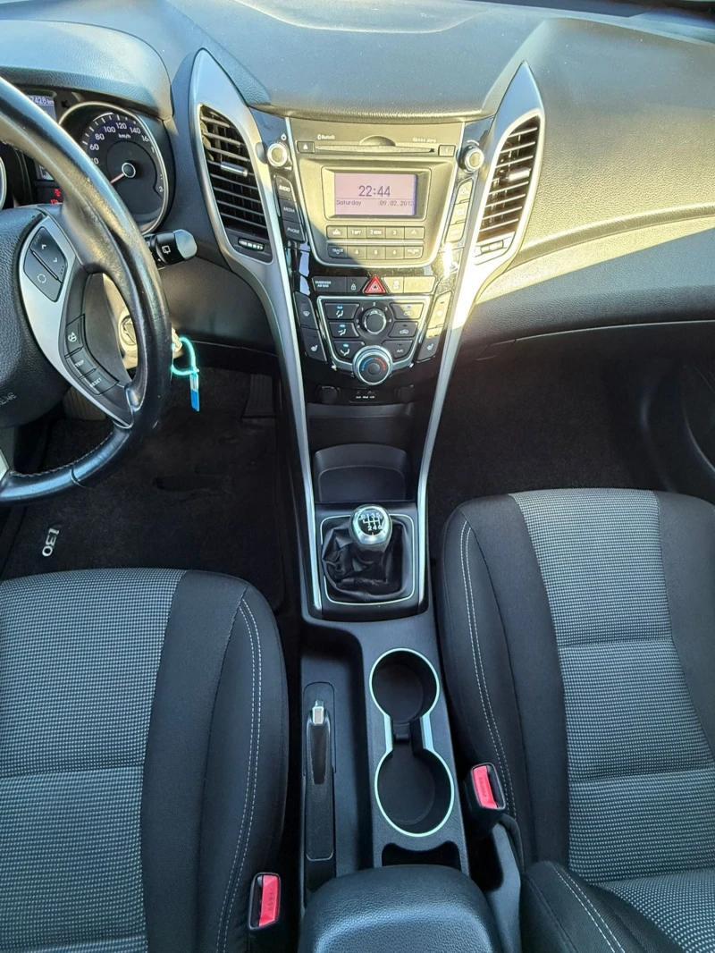 Hyundai I30, снимка 12 - Автомобили и джипове - 52957104