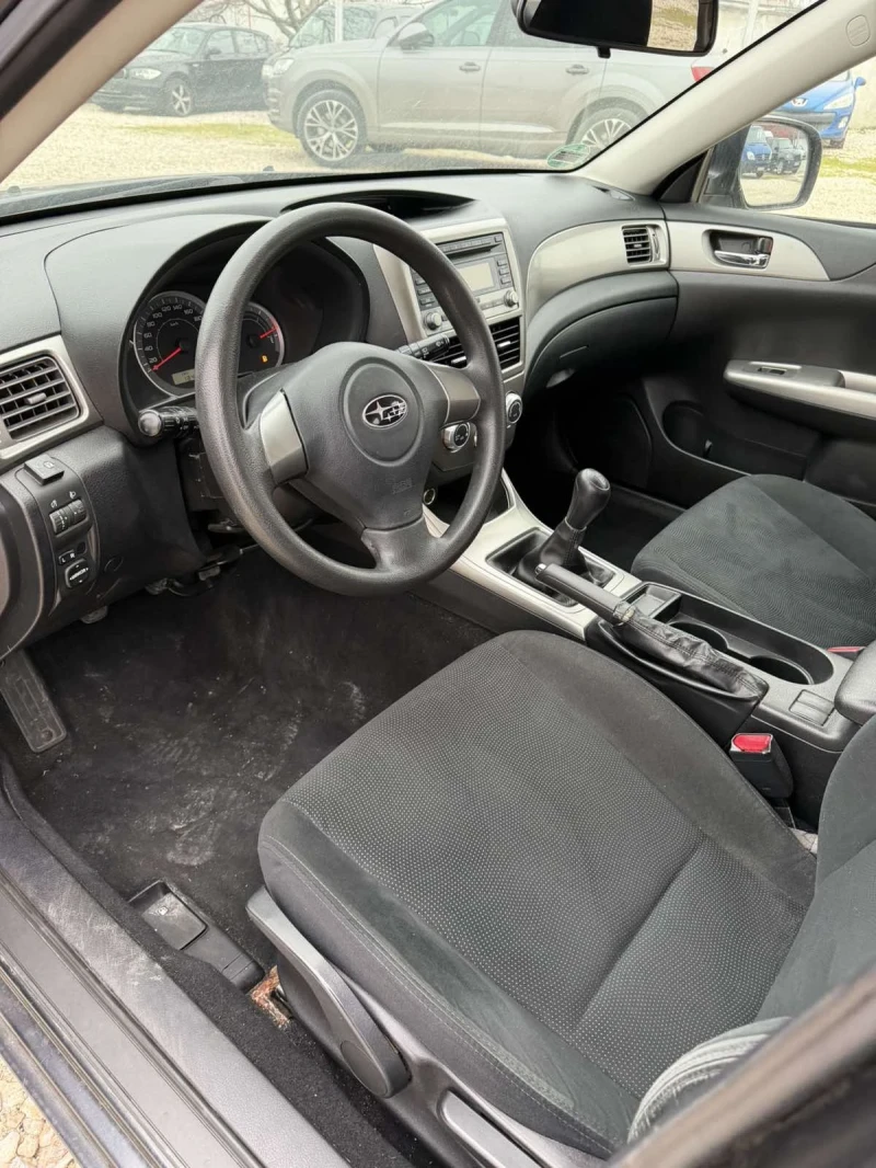 Subaru Impreza 1.5 LPG, снимка 3 - Автомобили и джипове - 53212295