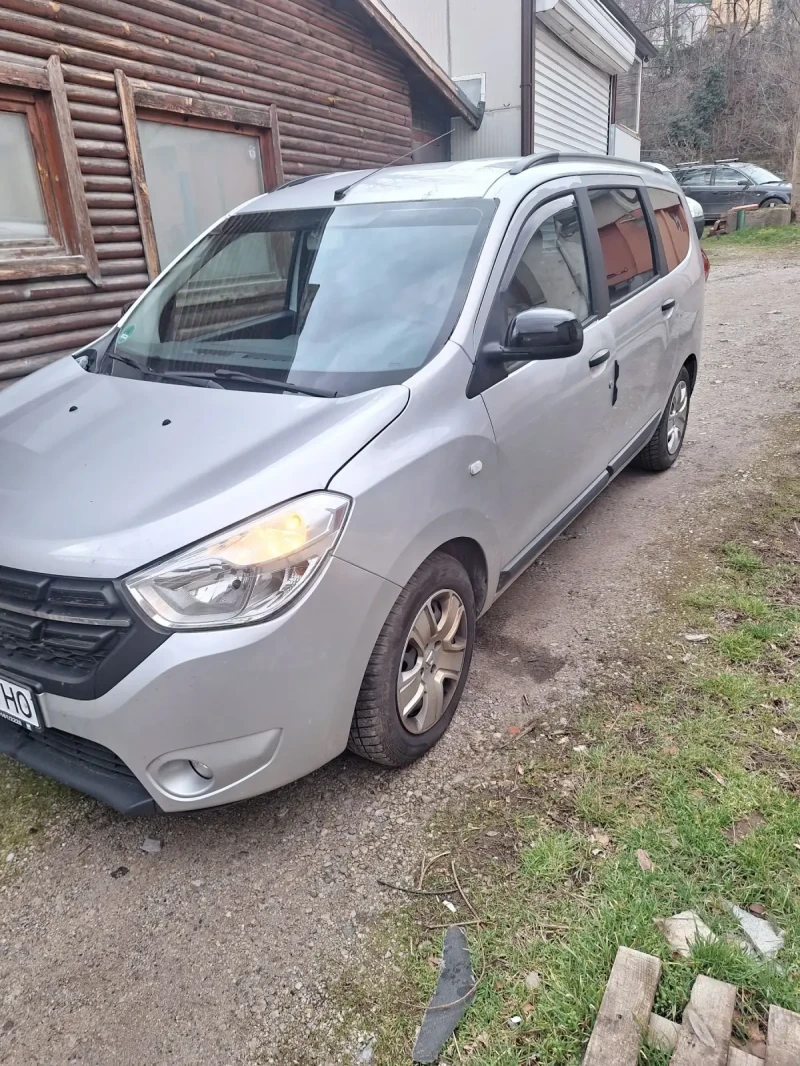 Dacia Lodgy, снимка 8 - Автомобили и джипове - 53582505