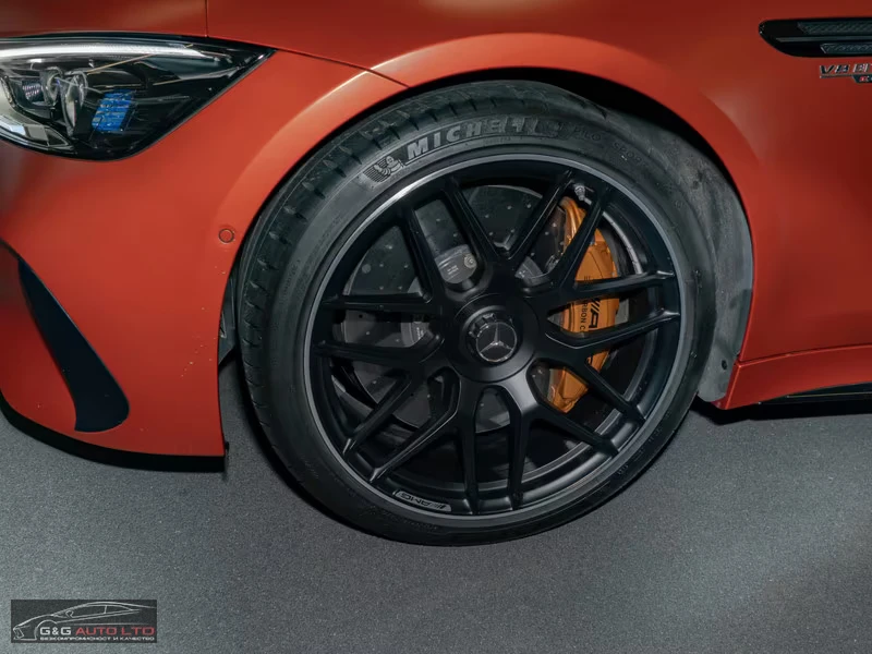 Mercedes-Benz AMG GT 63S E PERF/843HP/CERAMIC/PANO/360/235h, снимка 4 - Автомобили и джипове - 54634629