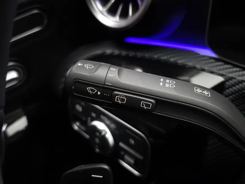 Mercedes-Benz A 220  Hatchback, снимка 17 - Автомобили и джипове - 56083608