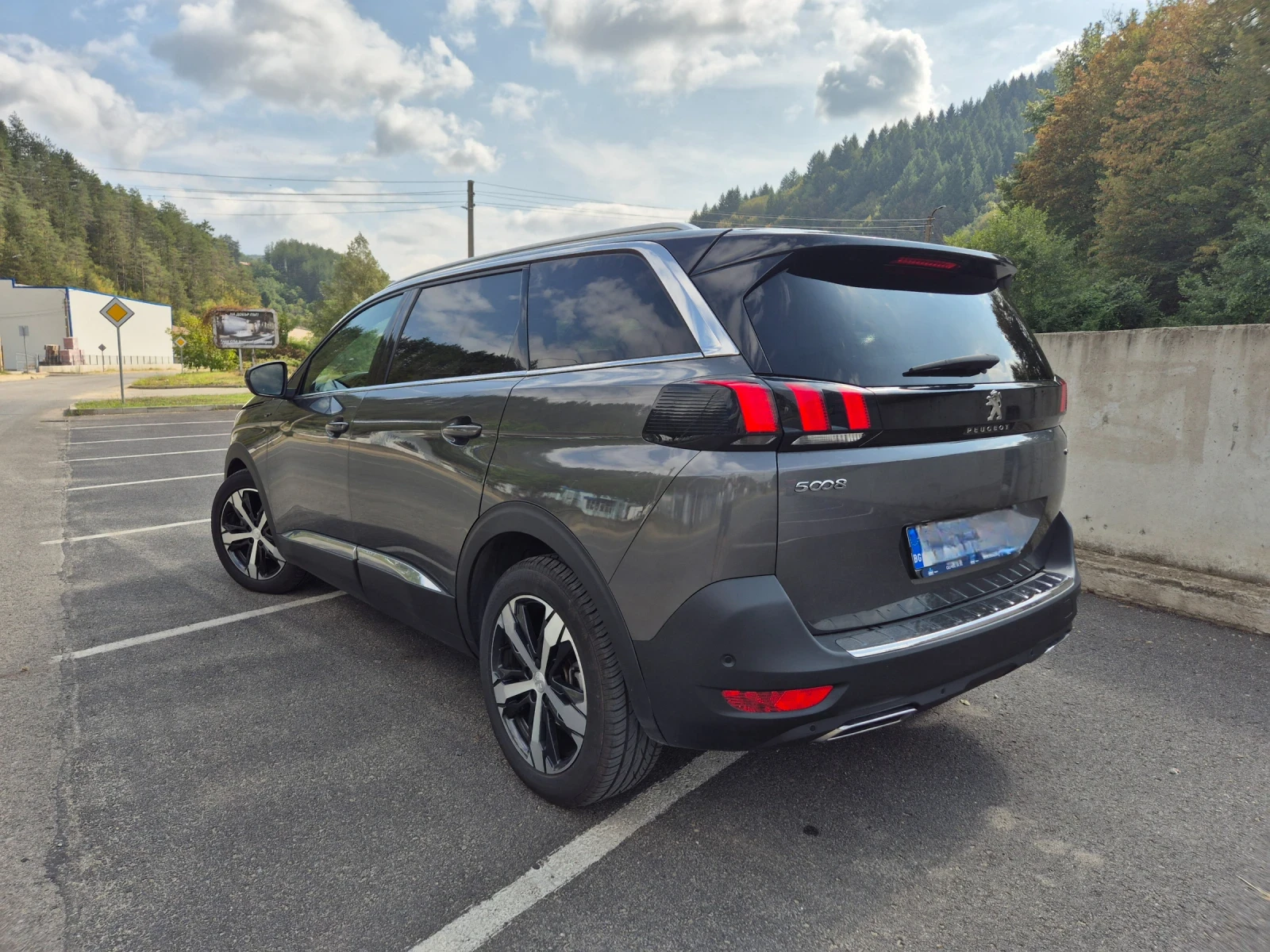 Peugeot 5008 GT 2.0 180 EAT8 - изображение 6