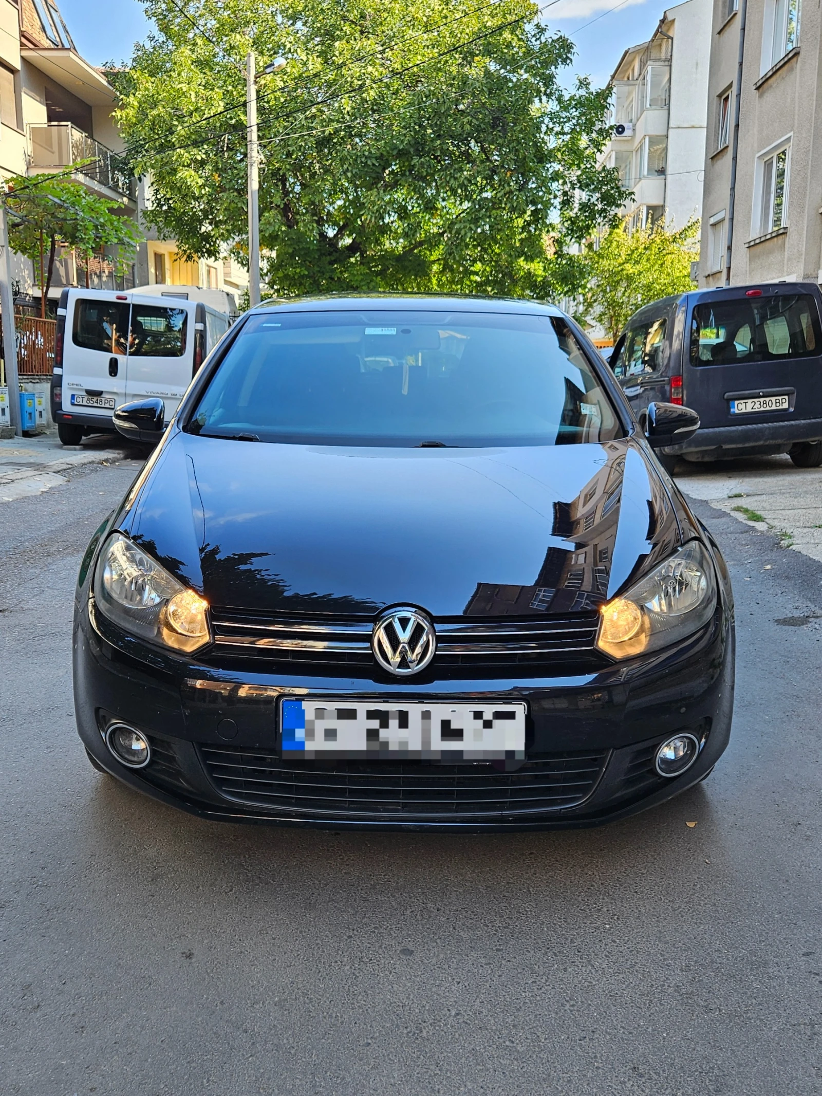 VW Golf 1.6i* АГУ - изображение 2