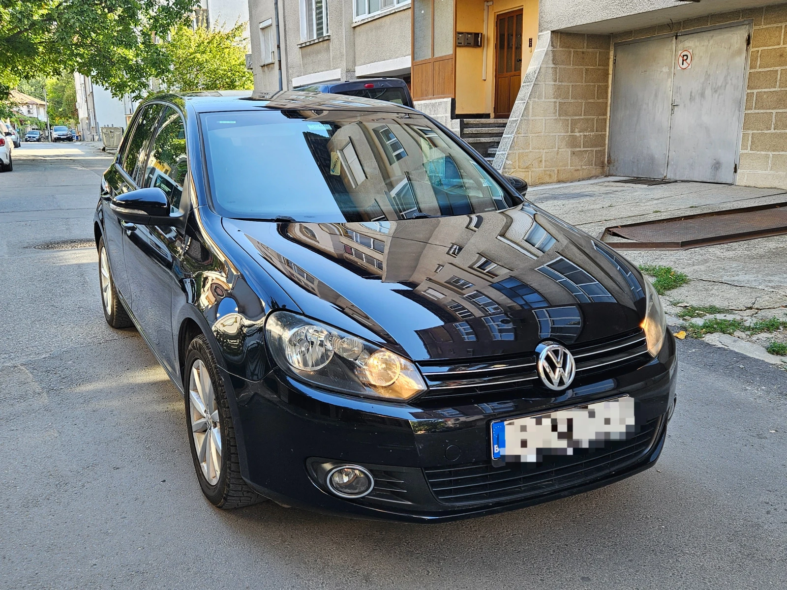 VW Golf 1.6i* АГУ - изображение 3