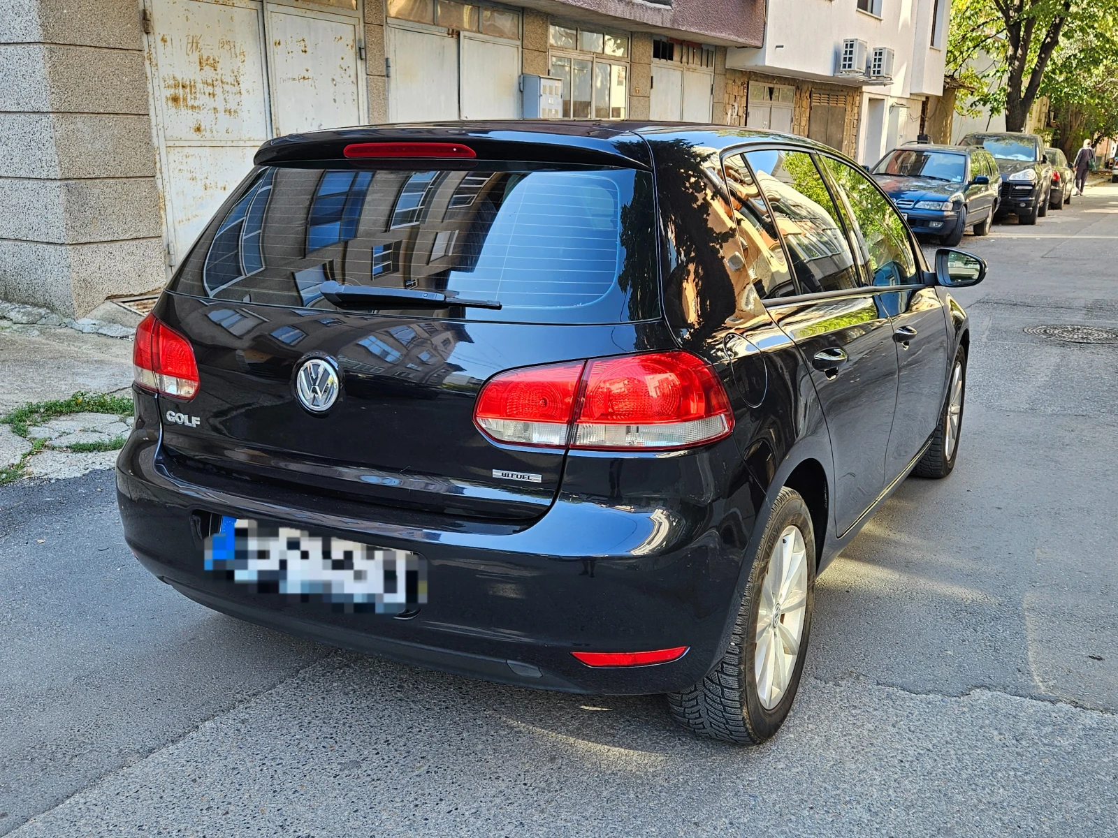 VW Golf 1.6i* АГУ - изображение 4