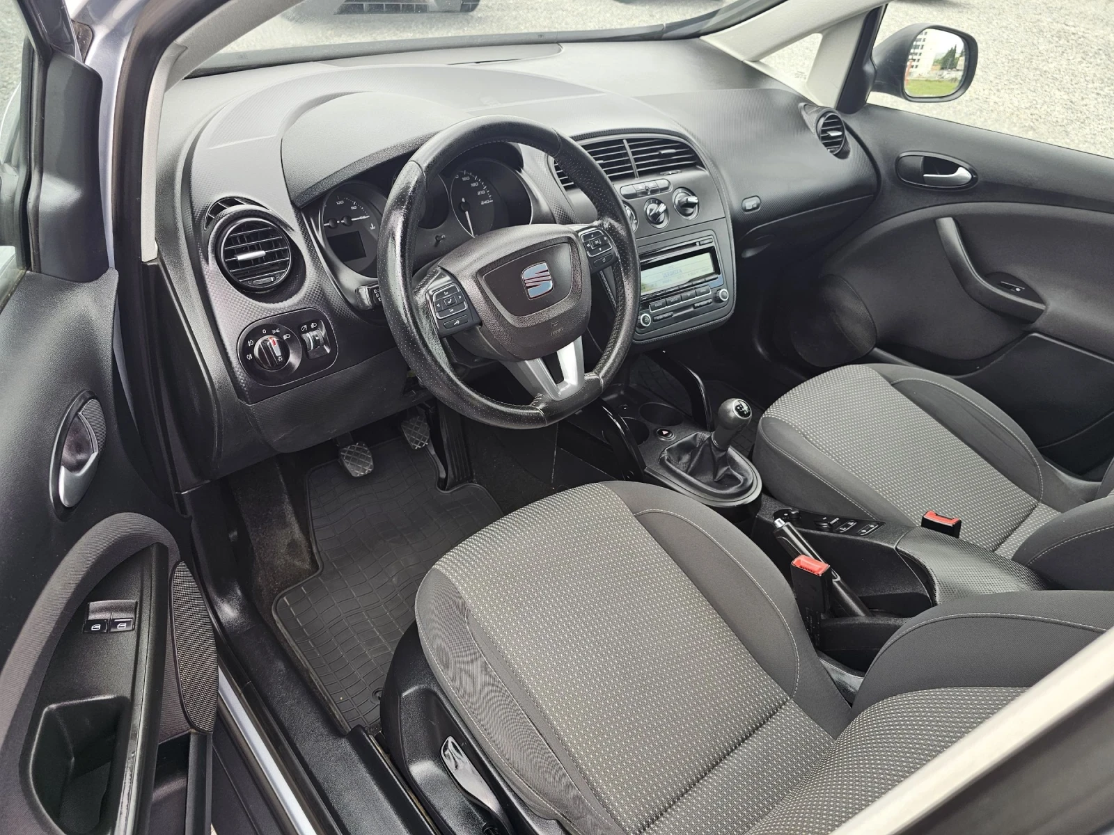 Seat Altea 1.9TDI 6-СК 4Х4 - изображение 9