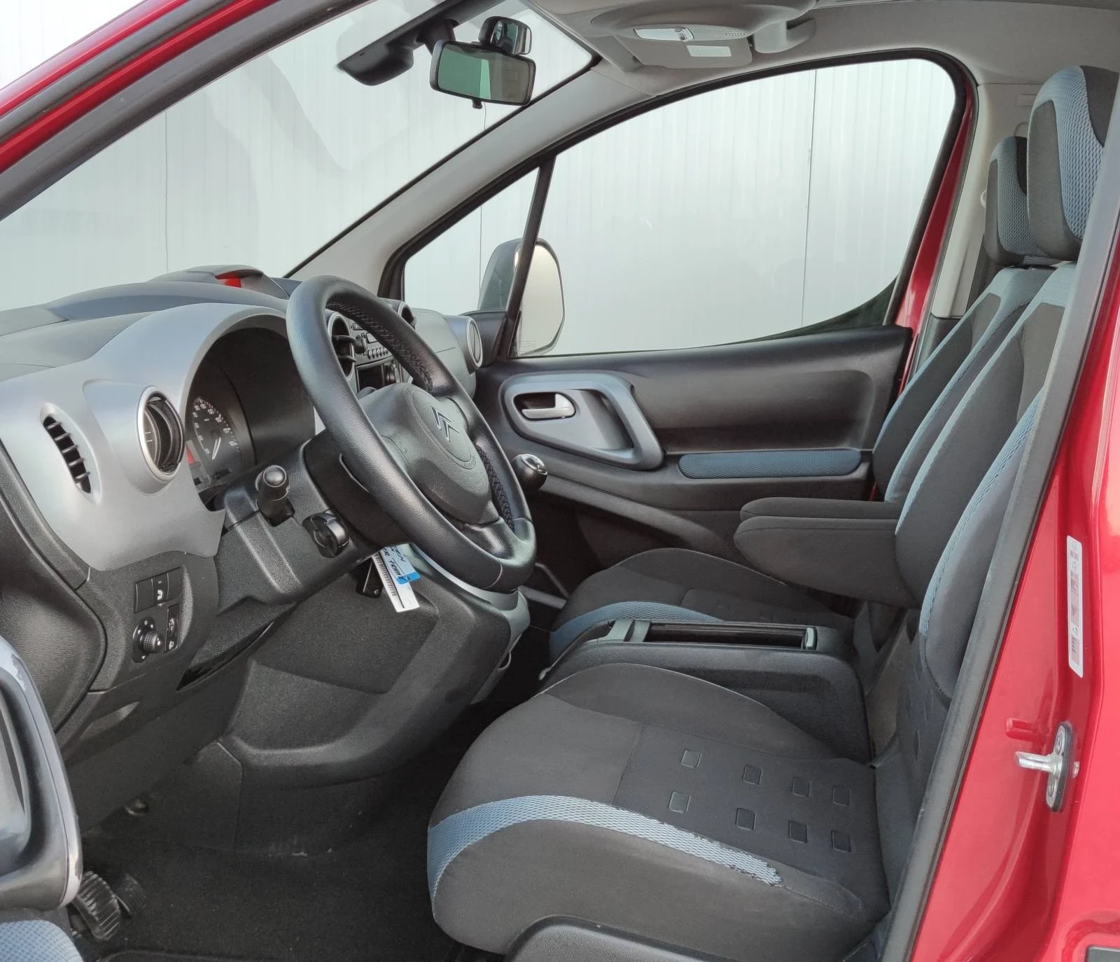 Citroen Berlingo 1.6HDI* 109к.с*  - изображение 9
