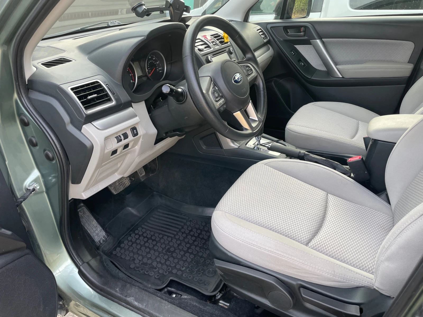 Subaru Forester  - изображение 5
