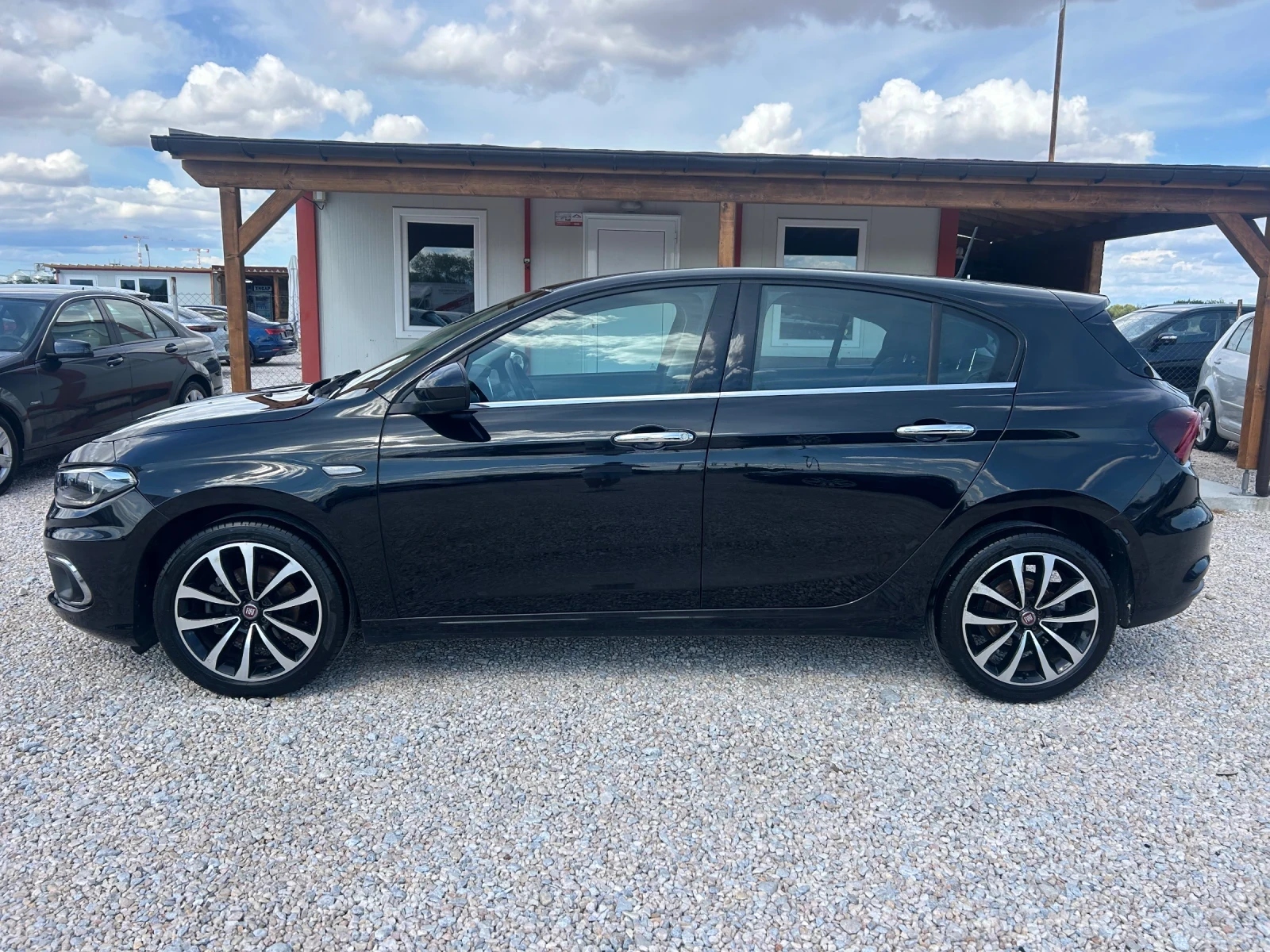 Fiat Tipo * 1.6Mjet* 120к.с* НАВИ* LED* Камера*  - изображение 6