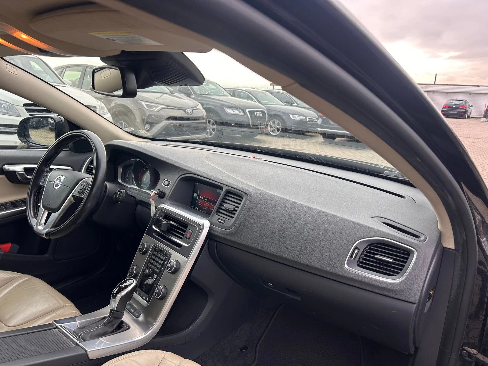 Volvo V60 2.4 PLUG IN HYBRID AWD AVTOMAT/KOJA/NAVI EURO 5 | Mobile.bg � ����������� 11